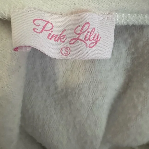 Pink Lily Green Brown and Tan Leopard Print Sweatshirt - Picture 4 of 6